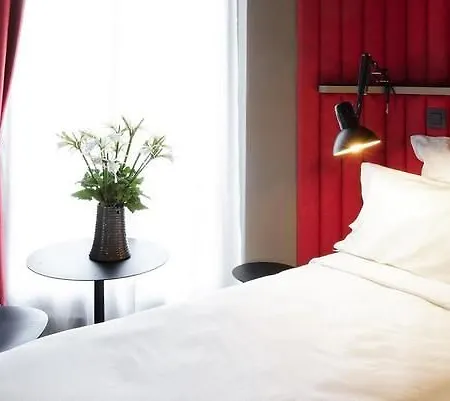 Korner Saint Marcel Hotel Parigi